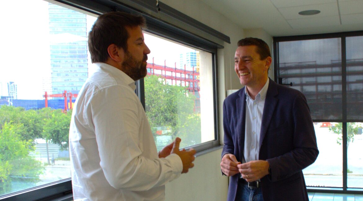 Durante el proyecto que realizó Peninsula junto a I2Cat y CTTI, se realizó el primer concurso GovTech, donde se ganaron las startups: Connecthink, Accesit Inclusivo, y Omnios, con cinco proyectos y presentando soluciones de incorporación de IA