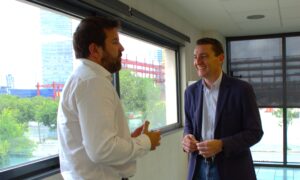 Durante el proyecto que realizó Peninsula junto a I2Cat y CTTI, se realizó el primer concurso GovTech, donde se ganaron las startups: Connecthink, Accesit Inclusivo, y Omnios, con cinco proyectos y presentando soluciones de incorporación de IA